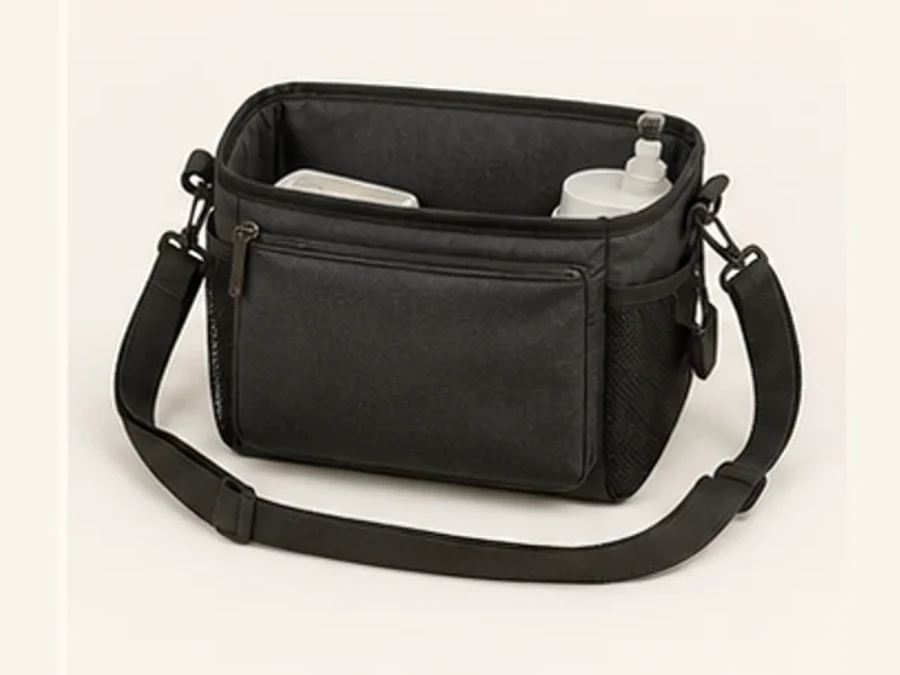 Abnehmbarer Buggy-Organizer im Familienurlaub